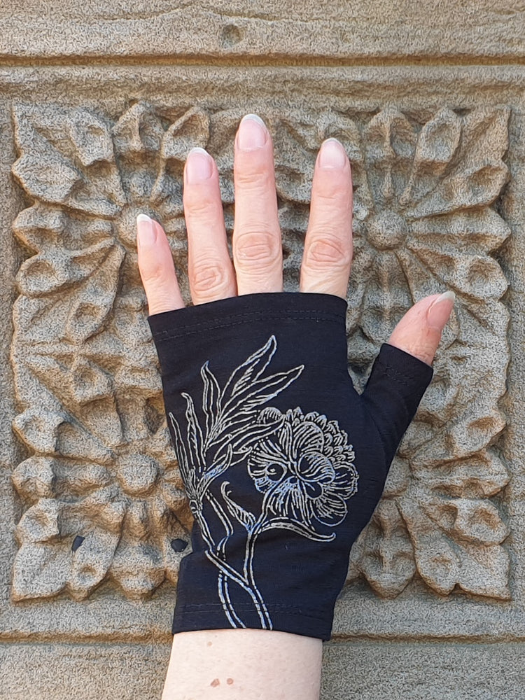 Merino Fingerless Gloves - Hobo Length