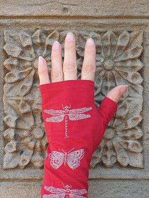 
            
                Load image into Gallery viewer, Merino Fingerless Gloves - Regular Length
            
        