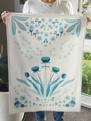
            
                Load image into Gallery viewer, Petals and Pods Teatowel
            
        